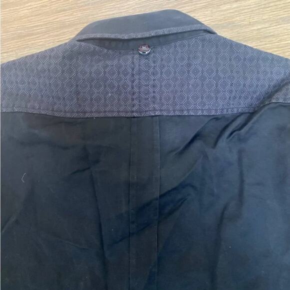 Brandolini Bundle of 2 Button Down Casual Shirts Size Medium - Picture 7 of 8